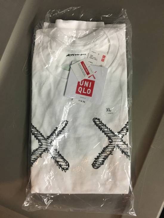 Kaws × Uniqlo Uniqlo X Kaws XX Tee Size X-Large White Size US XL / EU 56 / 4 - 1 Preview