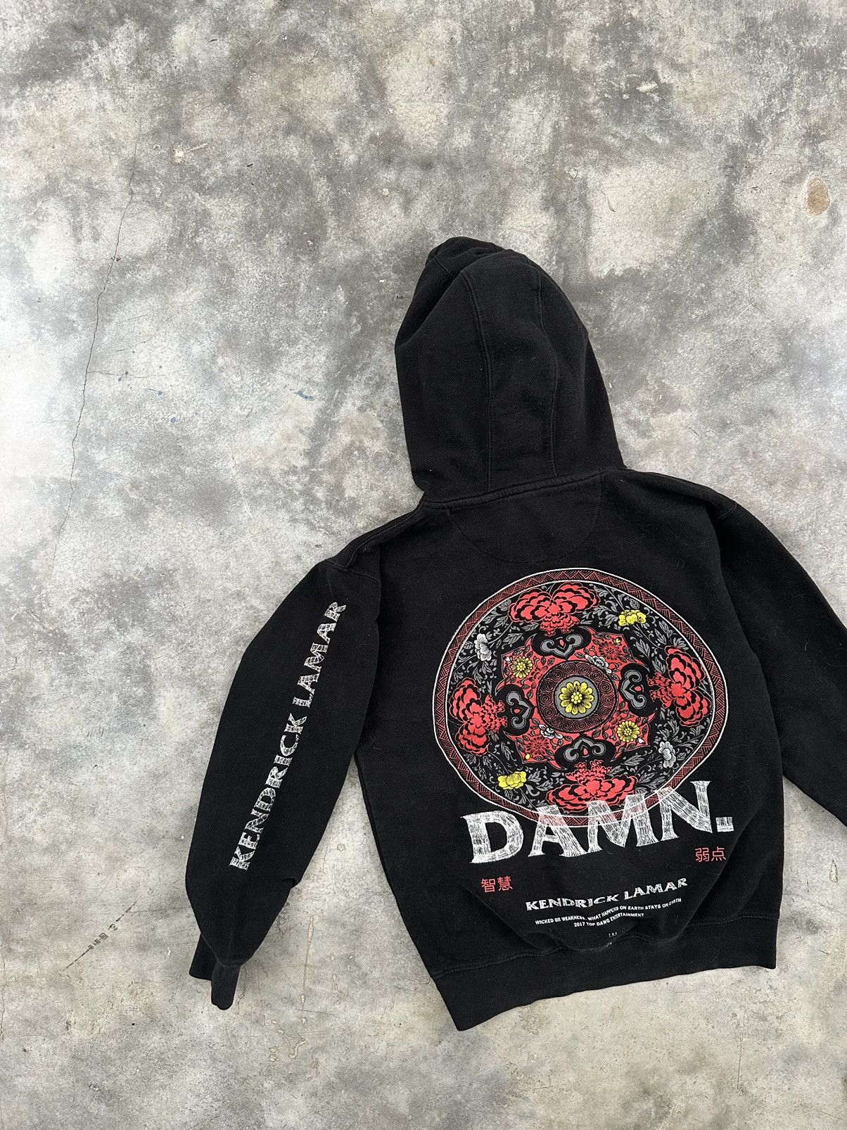 Kendrick Lamar × Top Dawg Entertainment Kendrick Lamar Black " Damn. " Album Logo Hoodie Sz. Small Size US S / EU 44-46 / 1 - 2 Thumbnail