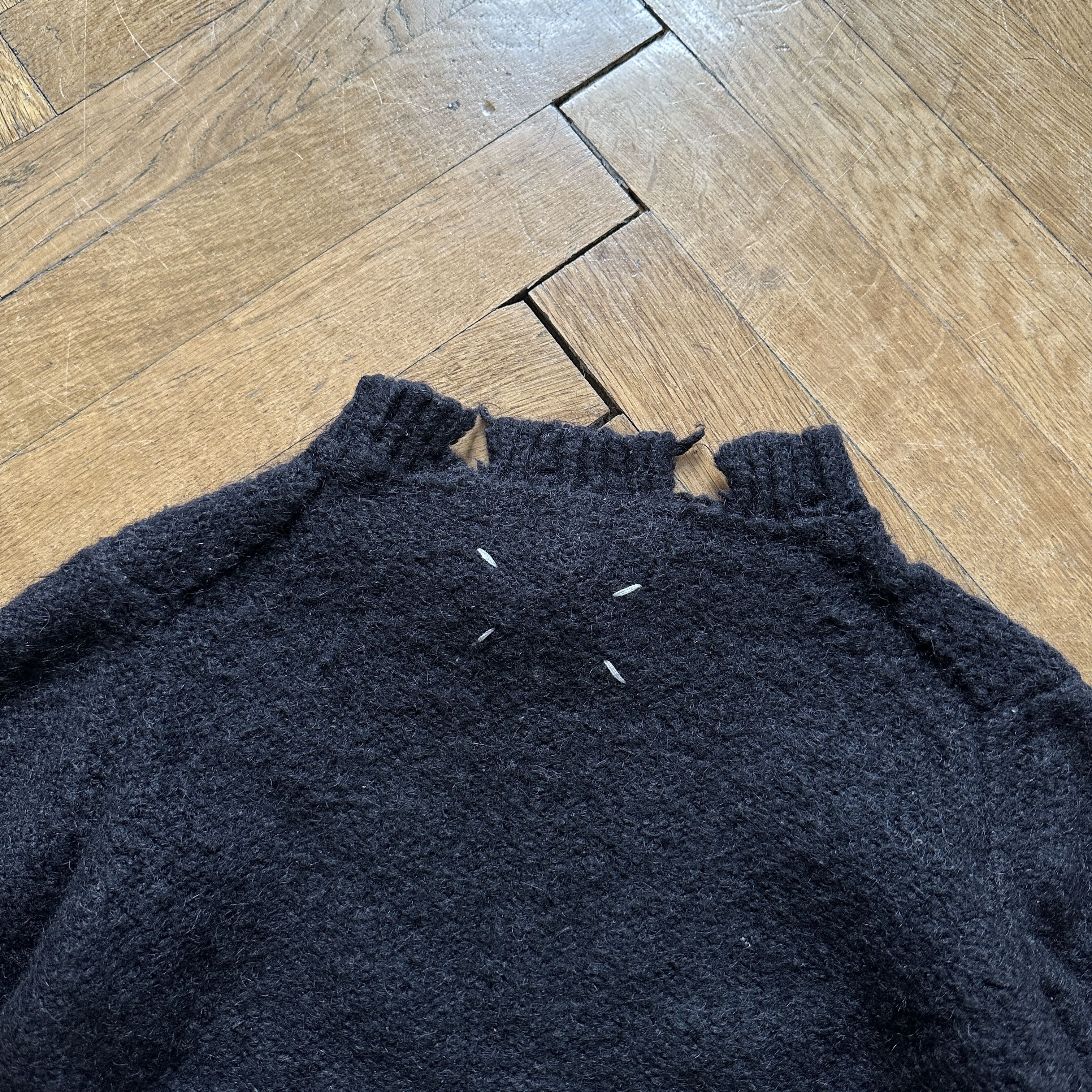 Maison Margiela AW00 Distressed Knit Size M / US 6-8 / IT 42-44 - 6 Thumbnail