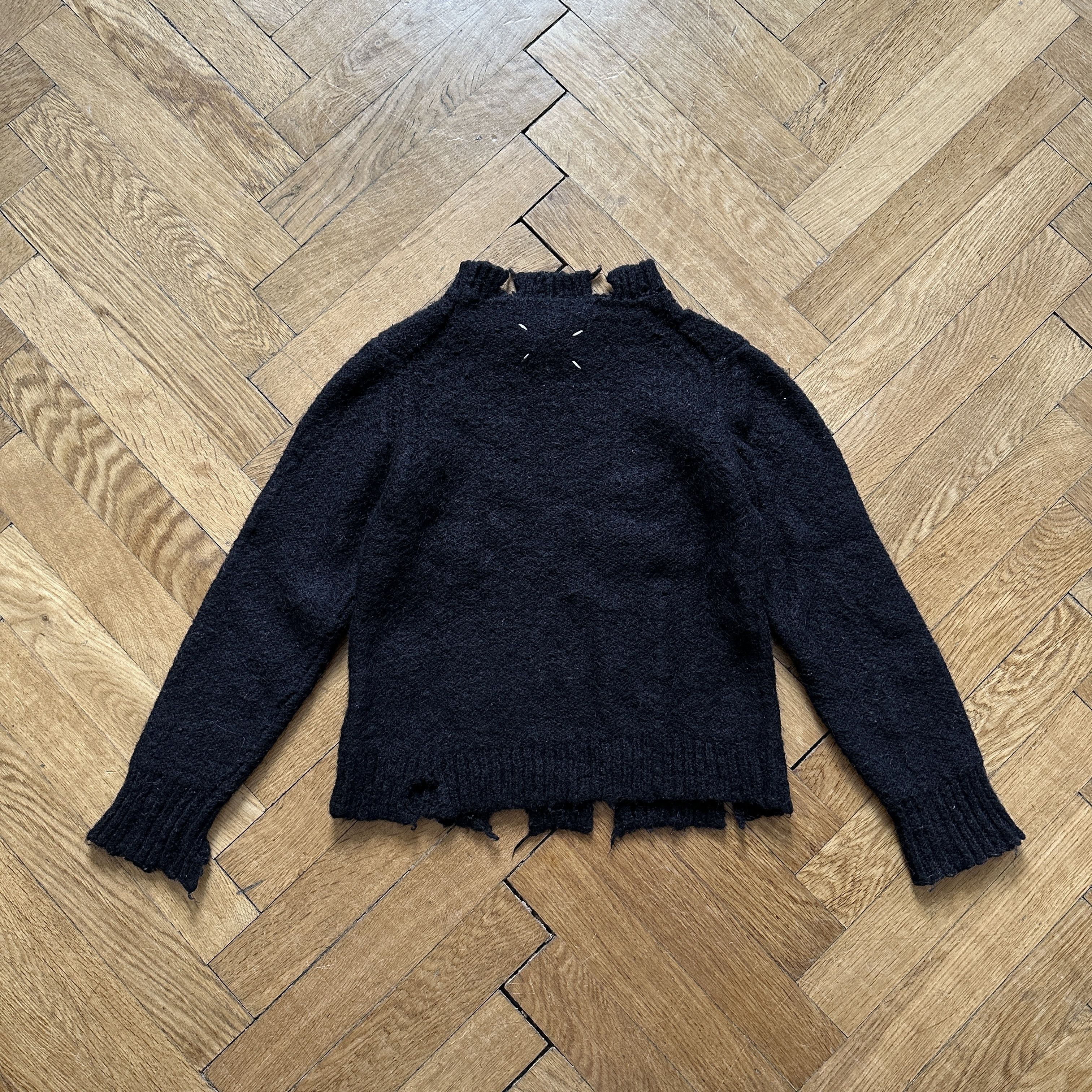 Maison Margiela AW00 Distressed Knit Size M / US 6-8 / IT 42-44 - 2 Thumbnail