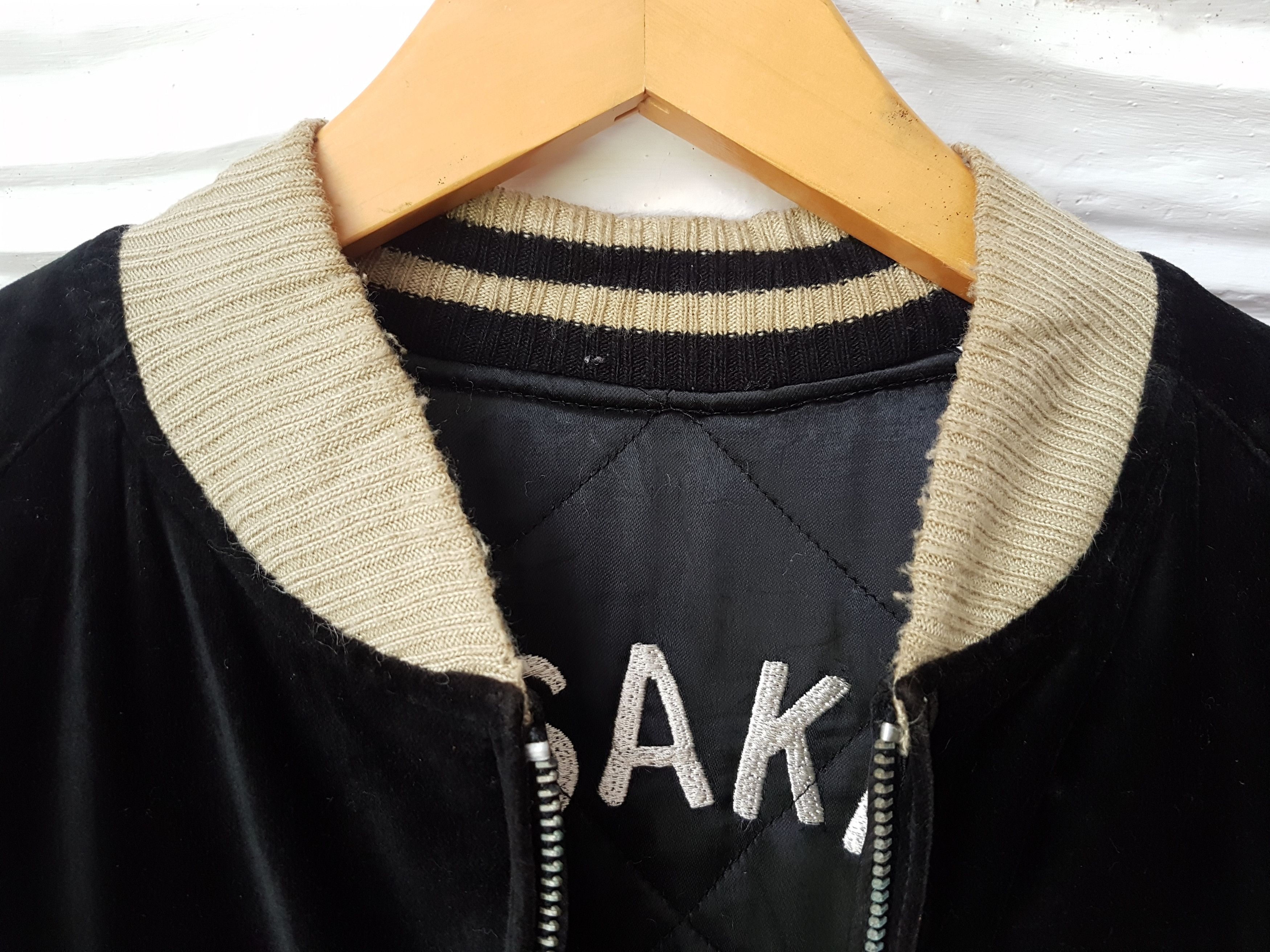 Studio D'Artisan FIT XS to S, Studio D'Artisan Velvet-Rayon Souvernir Jacket Size US S / EU 44-46 / 1 - 4 Thumbnail