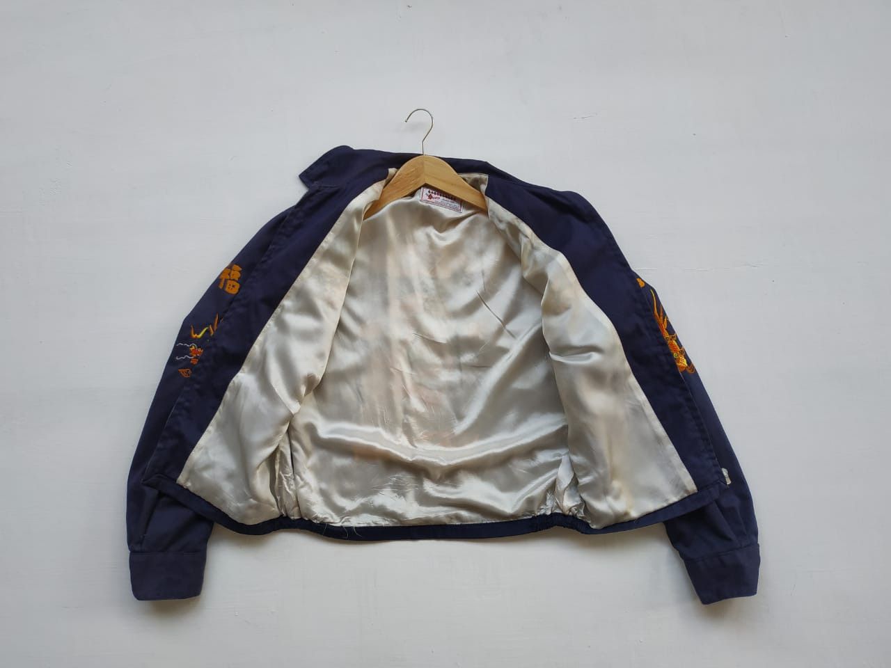 Aero Leathers Fit S to M, Rare! Aero Vietnam Sukajan Jacket Size US M / EU 48-50 / 2 - 20 Thumbnail