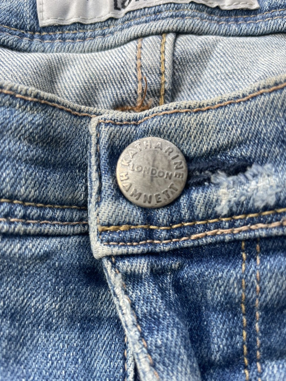 Katharine Hamnett London × Vintage Vintage Katharine Hamnett London Distressed Denim Size US 33 - 21 Thumbnail