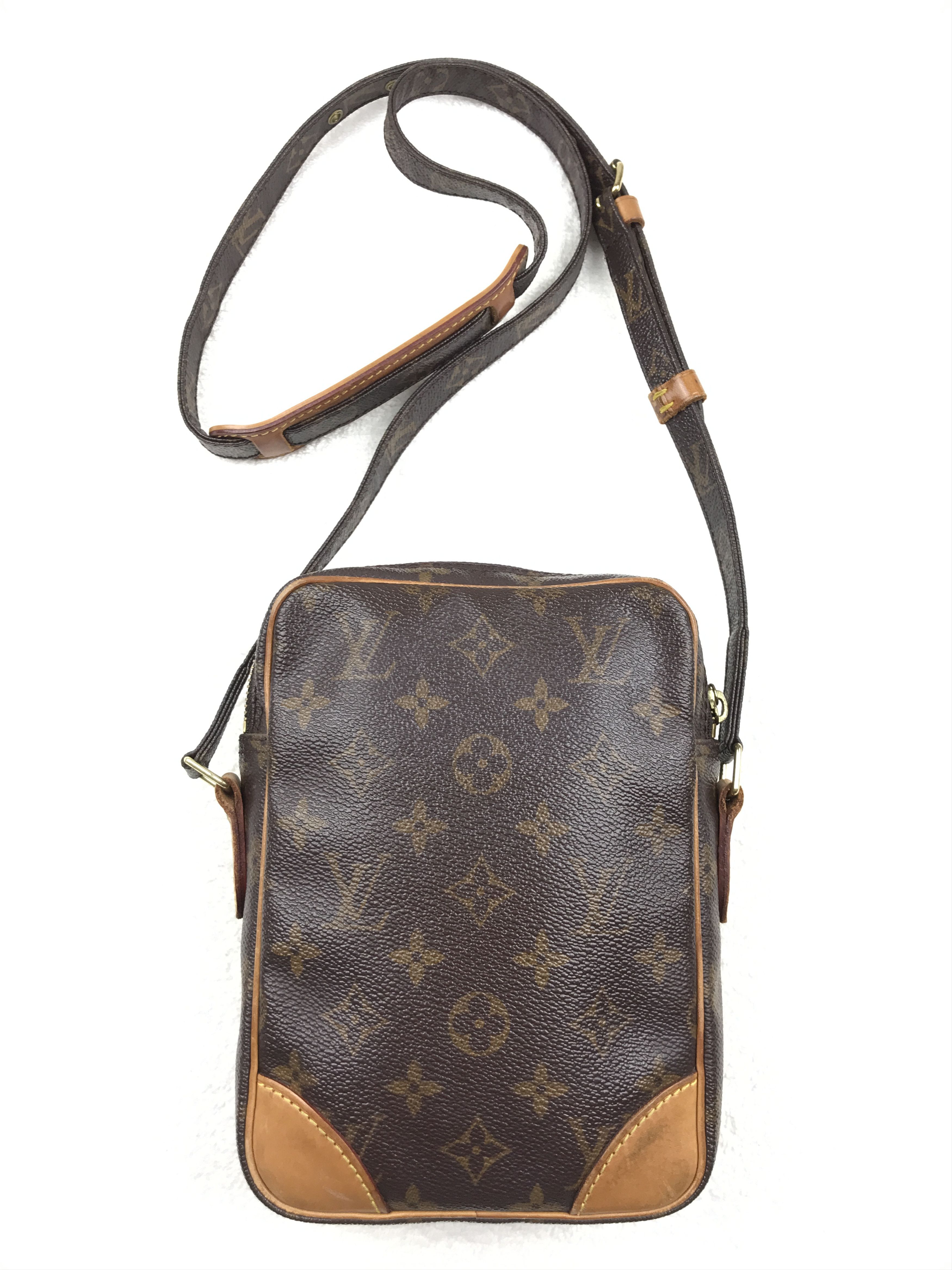 Louis Vuitton Vintage Louis Vuitton Danube Monogram Canvas Size ONE SIZE - 3 Thumbnail