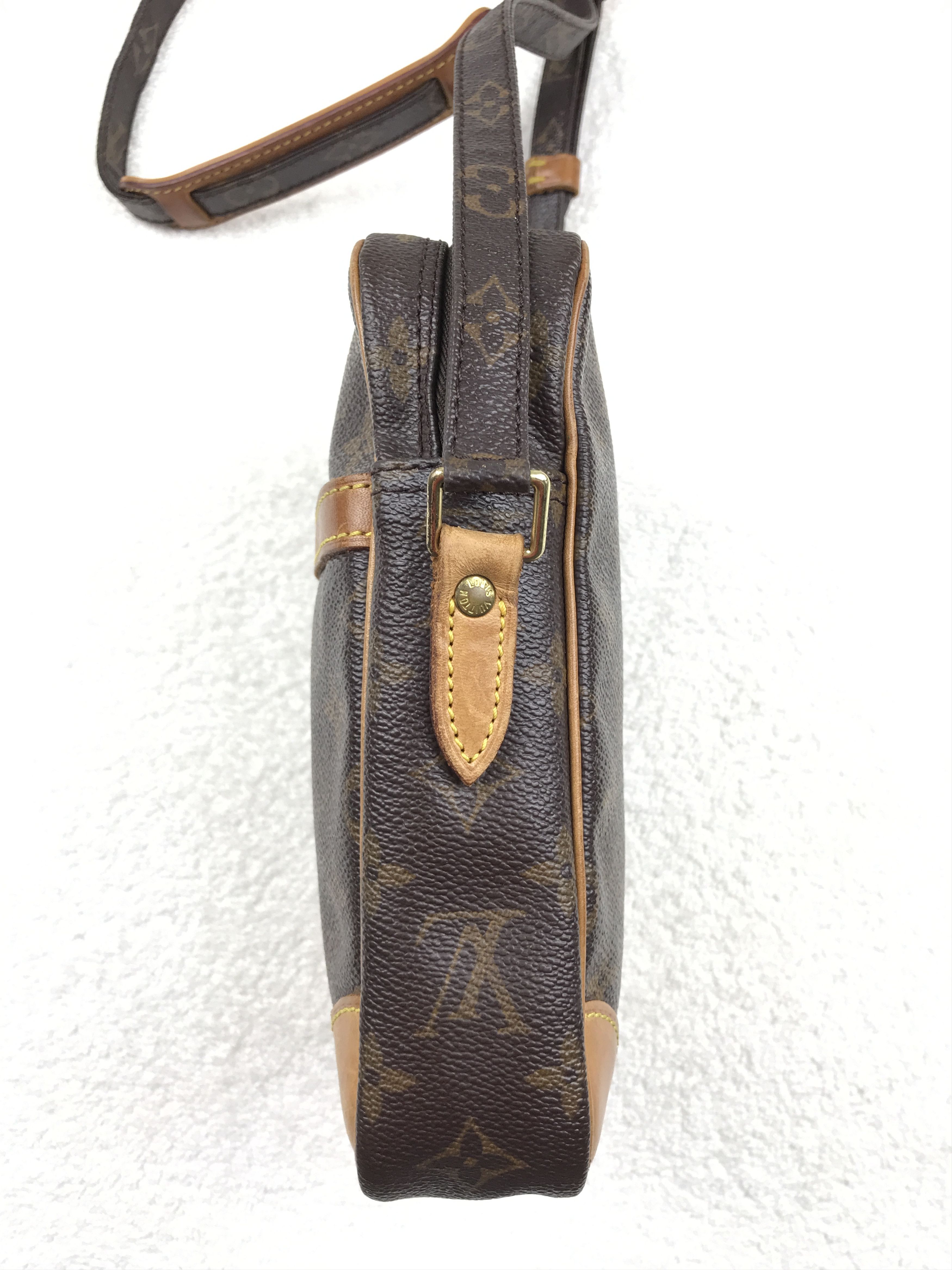 Louis Vuitton Vintage Louis Vuitton Danube Monogram Canvas Size ONE SIZE - 15 Thumbnail