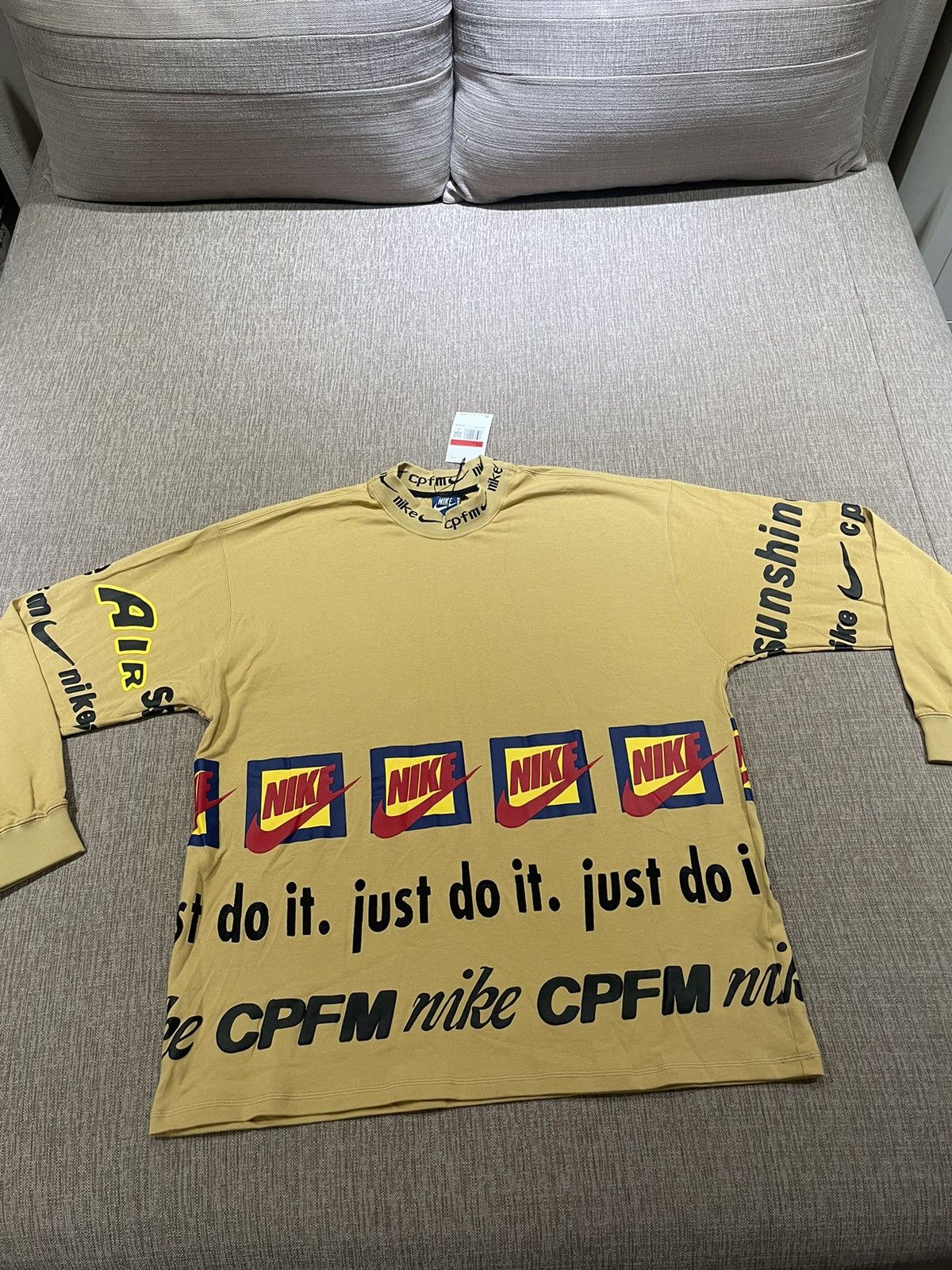 Cactus Plant Flea Market × Nike Nike x Cactus Planet Flea Market Long Sleeve T-Shirt Size US L / EU 52-54 / 3 - 1 Thumbnail