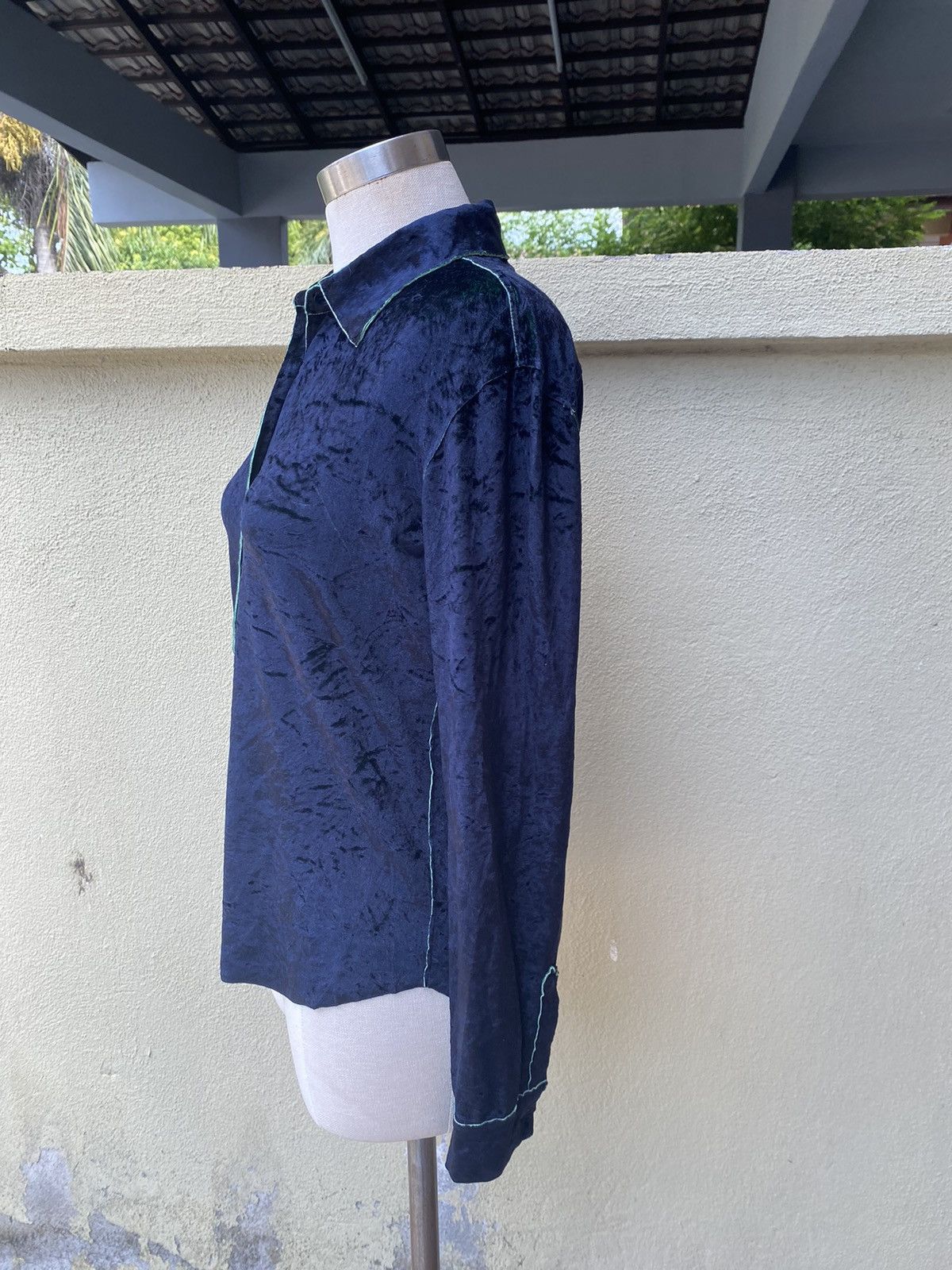 Moschino velvet button up Size M / US 6-8 / IT 42-44 - 3 Thumbnail