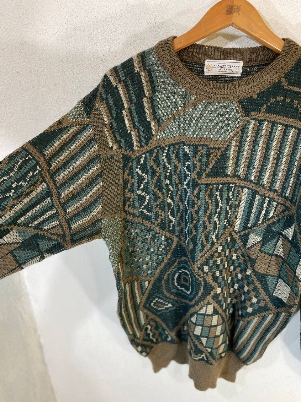 Aran Isles Knitwear Vintage Golfwear Laurel Valley Knitted Sweater Size US L / EU 52-54 / 3 - 4 Thumbnail