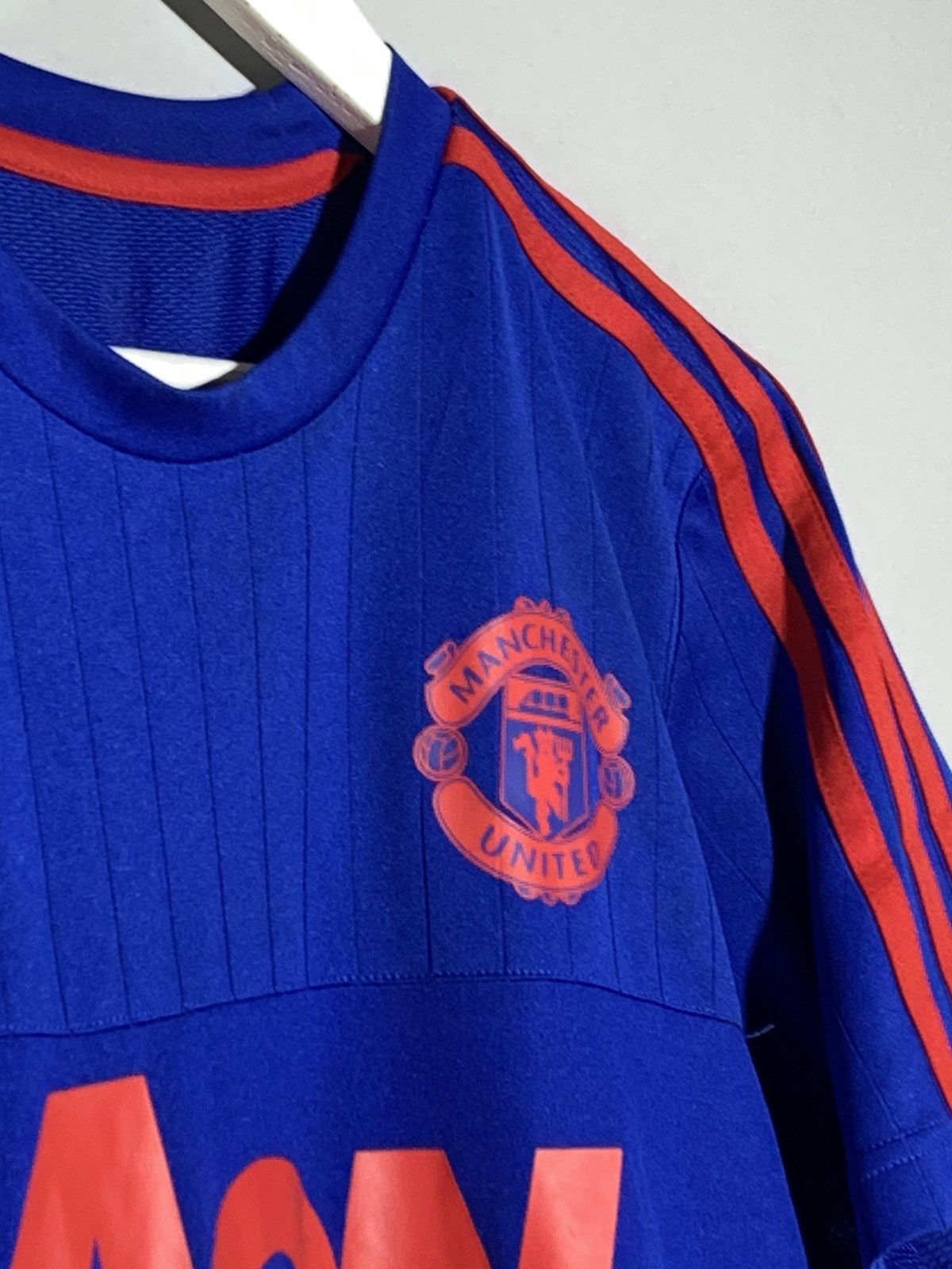 Adidas Manchester United Adidas Y2k Streetwear Football Shirt Size US M / EU 48-50 / 2 - 4 Thumbnail