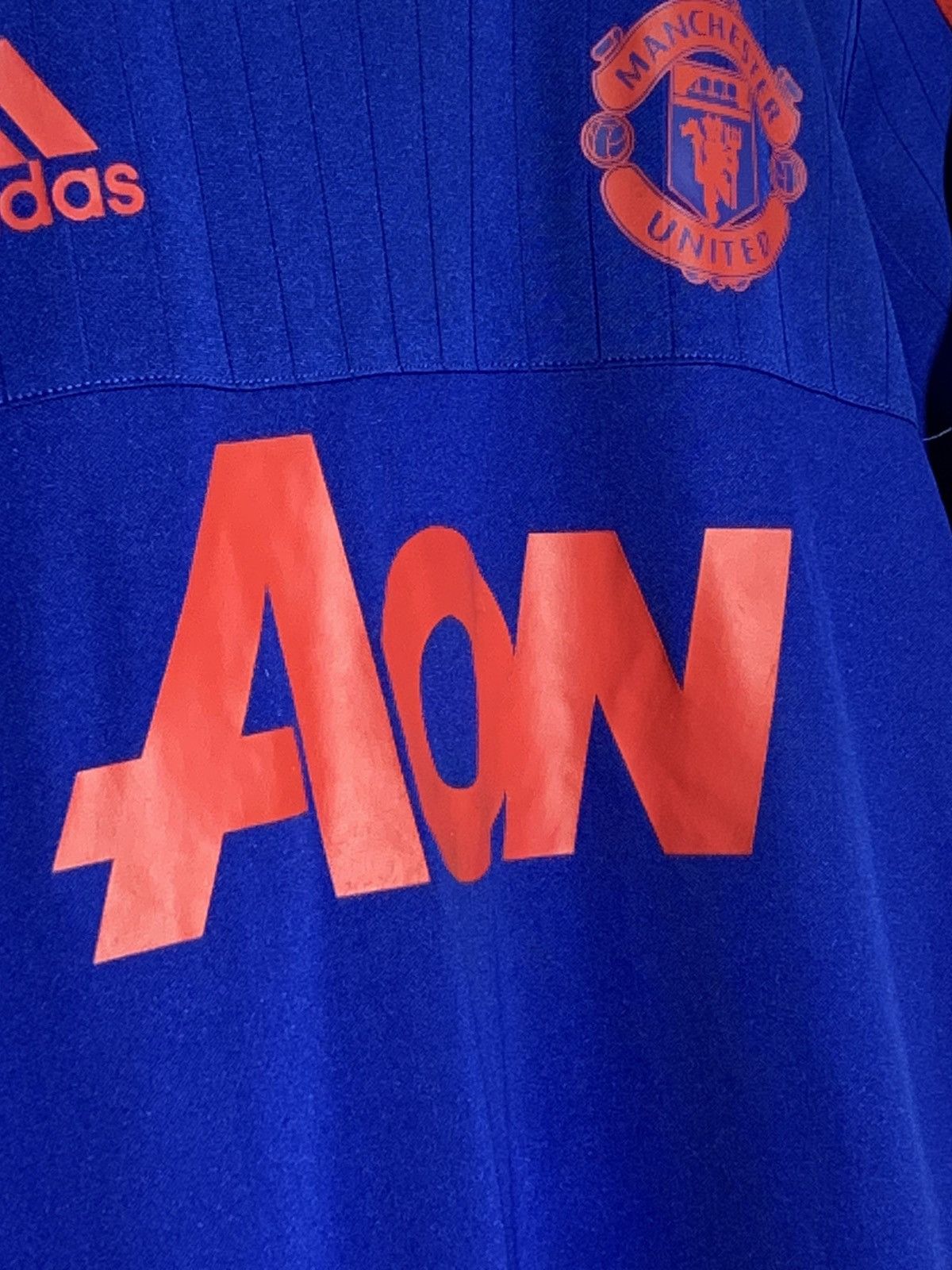 Adidas Manchester United Adidas Y2k Streetwear Football Shirt Size US M / EU 48-50 / 2 - 6 Thumbnail