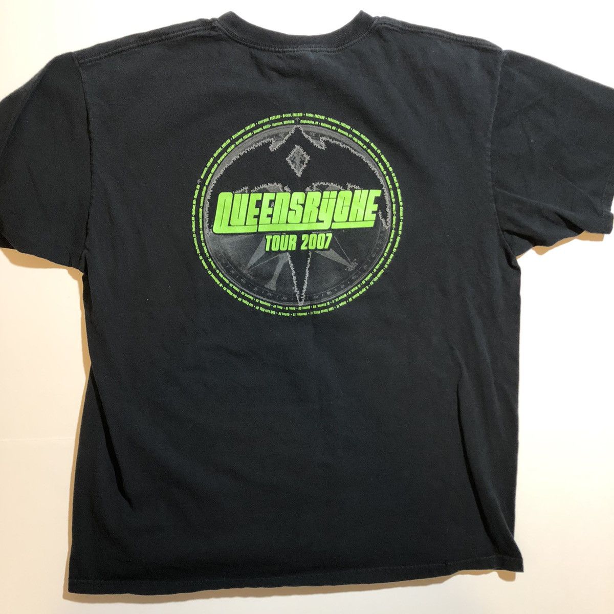 Band Tees Vintage Rare Queensryche 2007 Tour T-shirt Size US XL / EU 56 / 4 - 3 Thumbnail