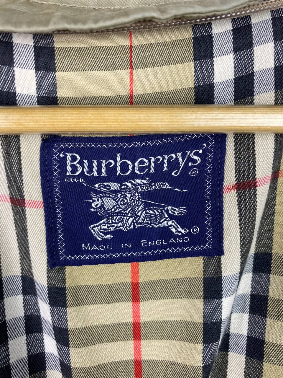 Burberry Vintage Rare Burberrys Trench Coat Nova Checked lining Size US M / EU 48-50 / 2 - 8 Thumbnail