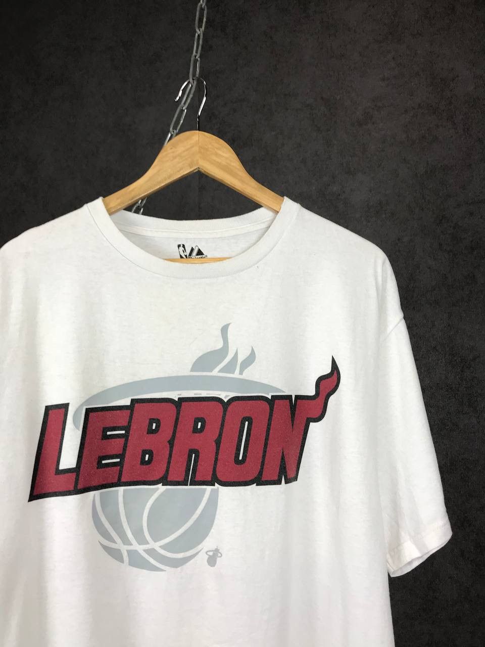 NBA × Vintage Lebron James NBA vintage streetwear overprinted tee Size US L / EU 52-54 / 3 - 2 Thumbnail