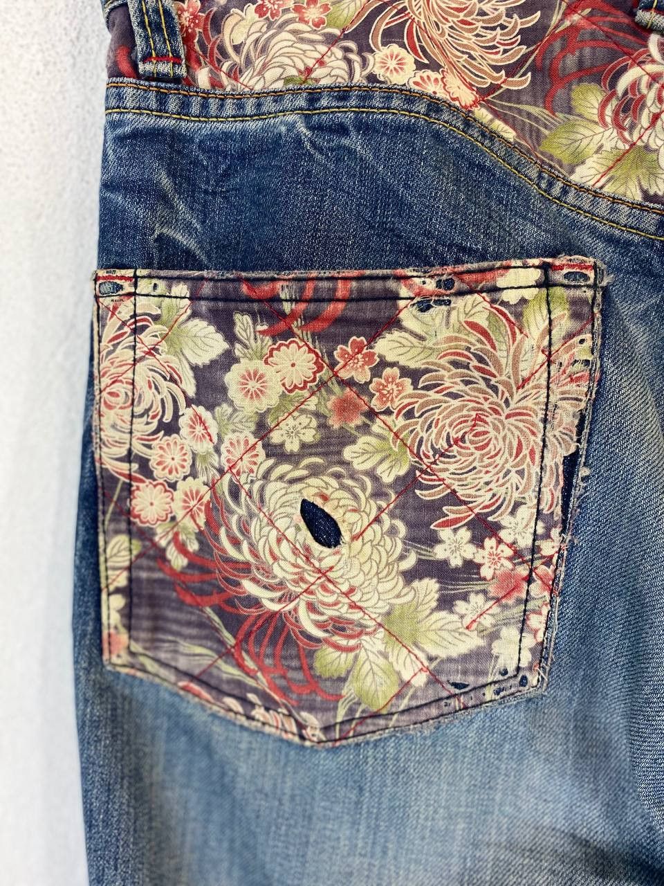 Eternal vintage eternal nice design distressed denim Size US 36 / EU 52 - 4 Thumbnail