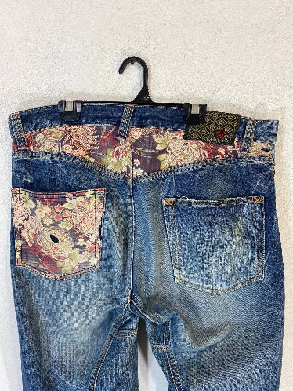 Eternal vintage eternal nice design distressed denim Size US 36 / EU 52 - 3 Thumbnail
