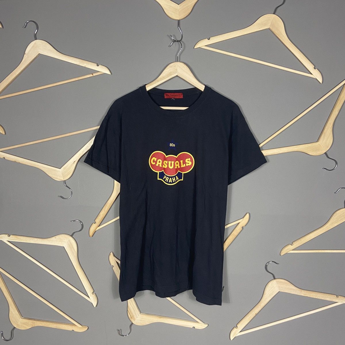 Vintage Vintage 80s Casuals Praha t-shirt Size US L / EU 52-54 / 3 - 1 Thumbnail