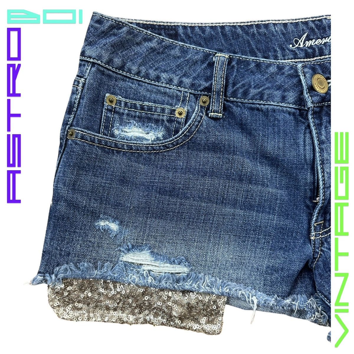 American Eagle Outfitters AMERICAN EAGLE SEQUIN BLUE DENIM MINI SHORTS_ 34" Size 34" / US 12 / IT 48 - 1 Thumbnail
