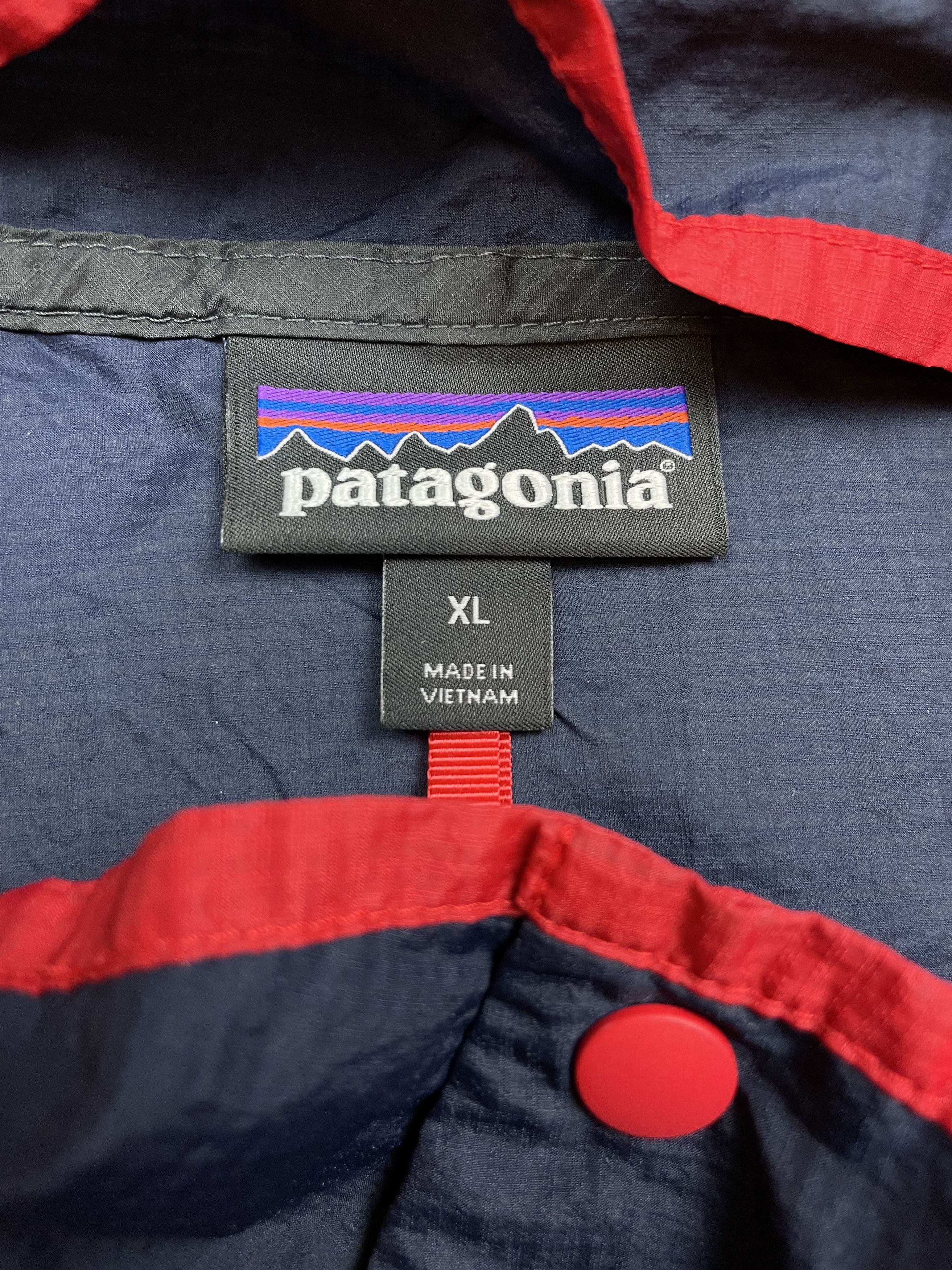 Patagonia Patagonia Nylon Jacket Windbreaker Rare Y2K Hype Size US XL / EU 56 / 4 - 11 Thumbnail