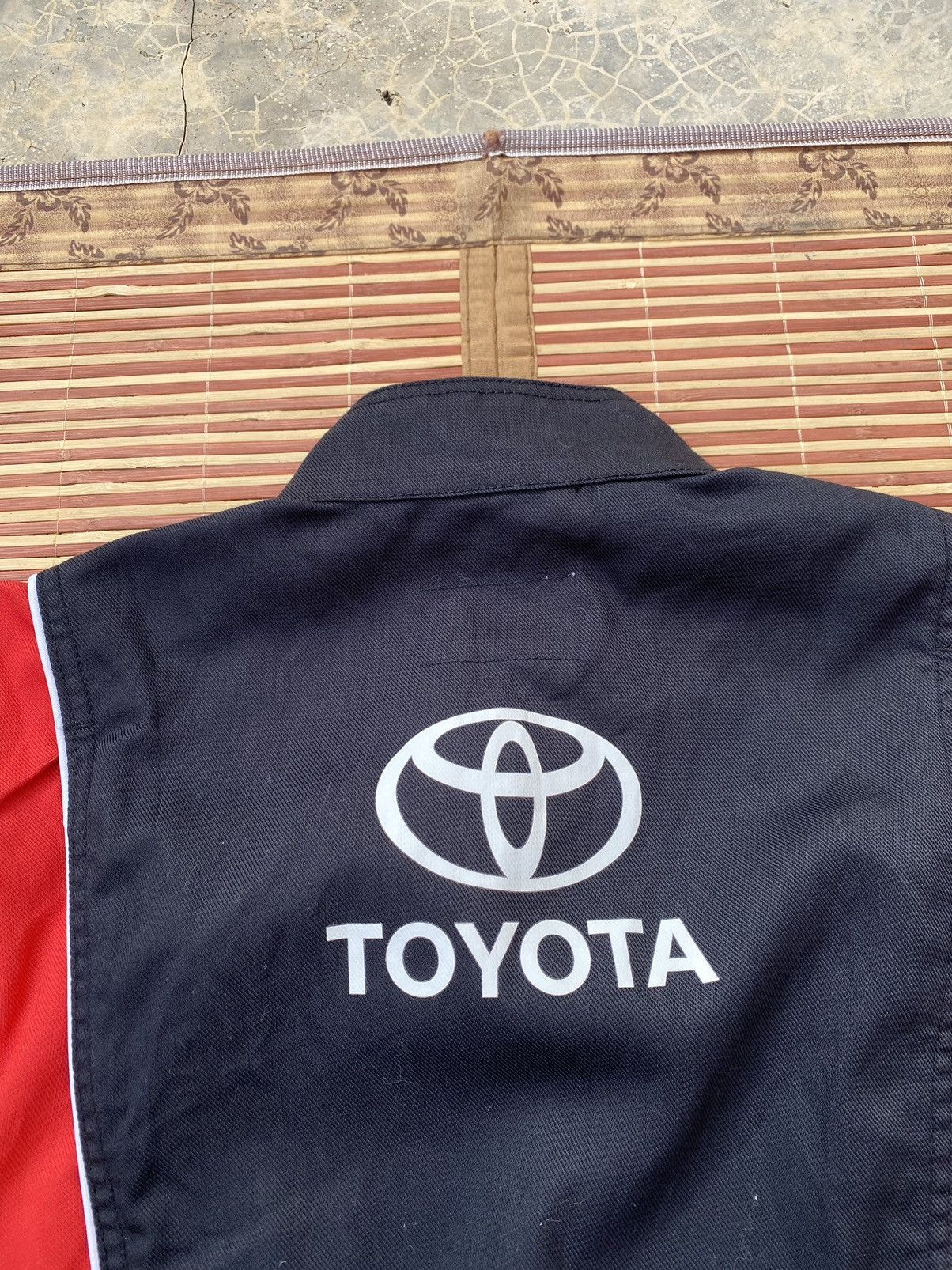 Vintage Vintage Toyota Overalls Jumpsuit Size US 34 / EU 50 - 12 Thumbnail