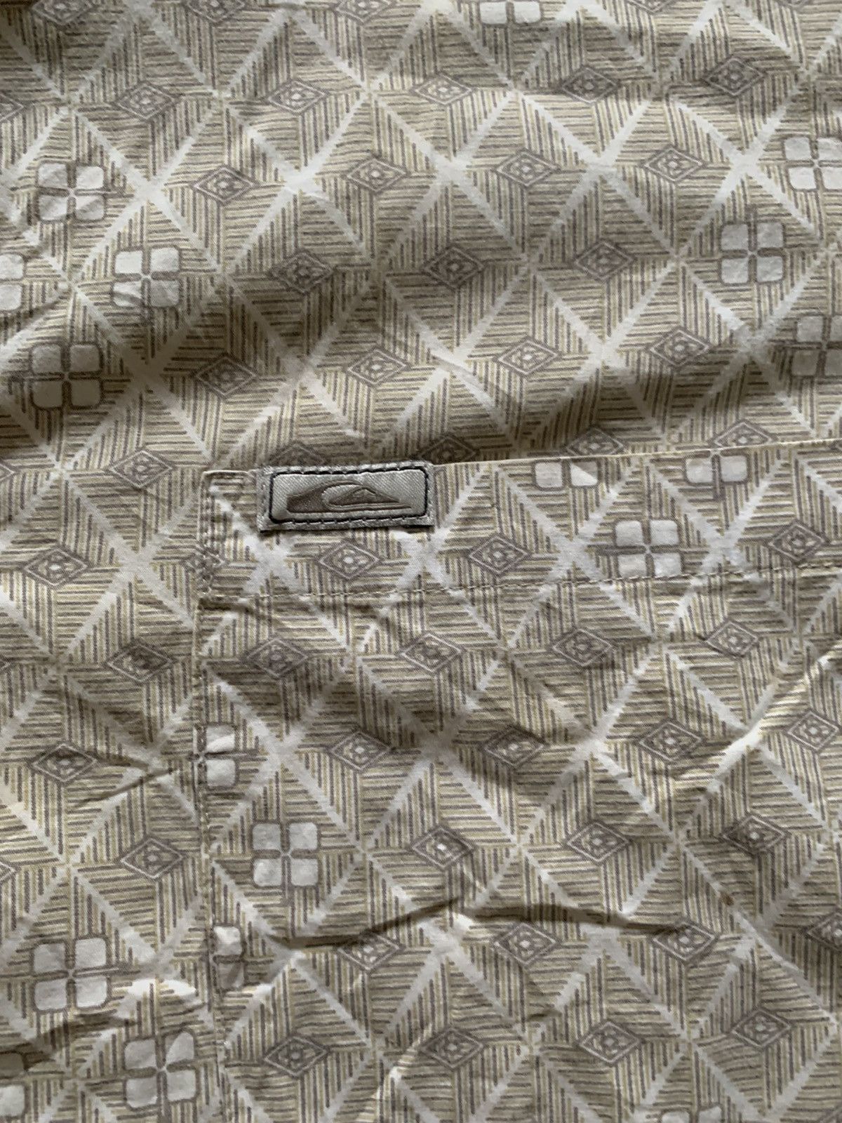 Quiksilver × Vintage Vintage QuickSilver button shirt monogram Size US XL / EU 56 / 4 - 3 Thumbnail