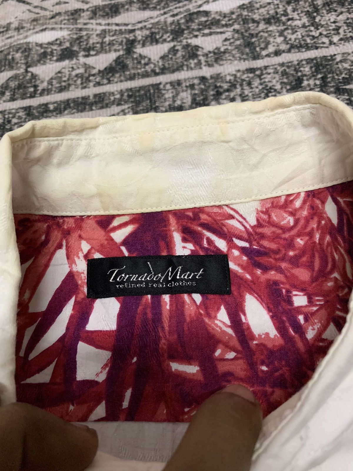 Japanese Brand VINTAGE TORNADO MART JAPAN FULLPRINT FLORAL RARE Size US M / EU 48-50 / 2 - 8 Thumbnail