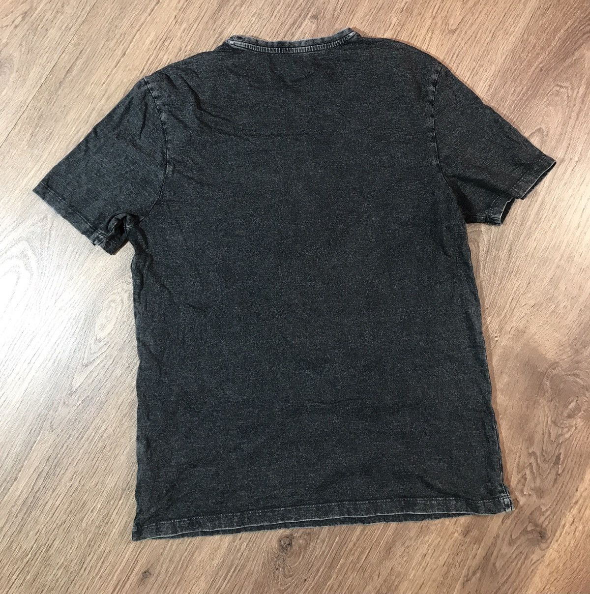 Band Tees ACDC lightning t shirt size M Size US M / EU 48-50 / 2 - 5 Thumbnail