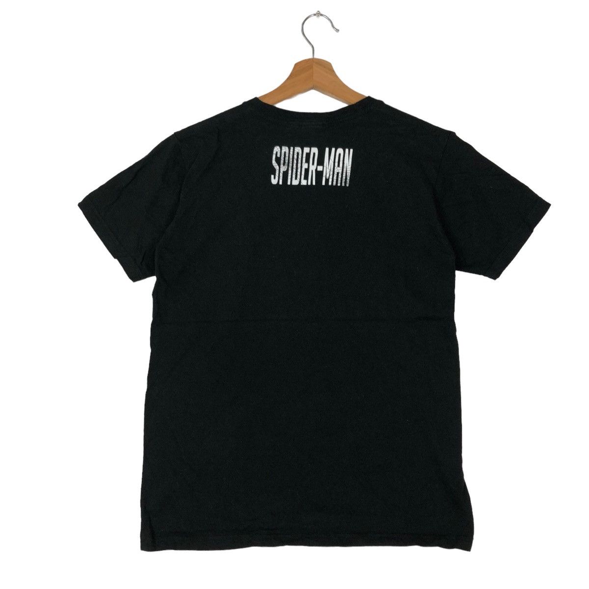 Japanese Brand VINTAGE UNIVERSAL STUDIOS JAPAN SPIDERMAN BIG LOGO TEE Size US S / EU 44-46 / 1 - 7 Thumbnail
