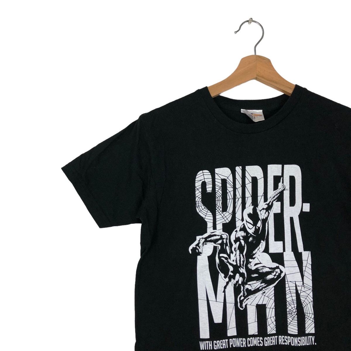 Japanese Brand VINTAGE UNIVERSAL STUDIOS JAPAN SPIDERMAN BIG LOGO TEE Size US S / EU 44-46 / 1 - 6 Thumbnail