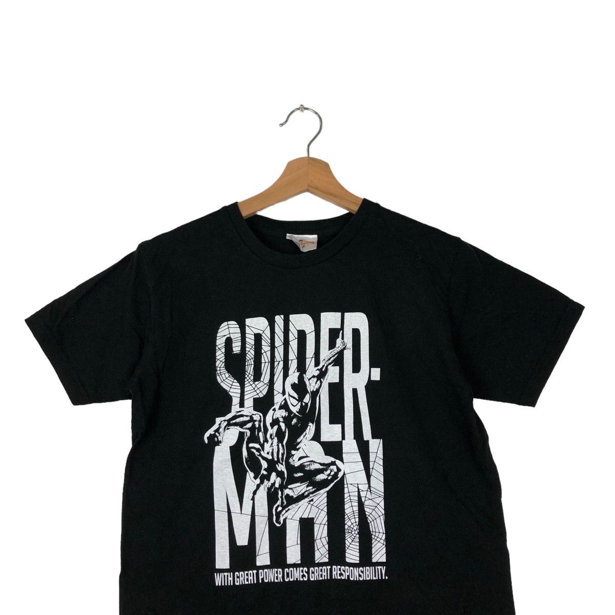 Japanese Brand VINTAGE UNIVERSAL STUDIOS JAPAN SPIDERMAN BIG LOGO TEE Size US S / EU 44-46 / 1 - 2 Thumbnail