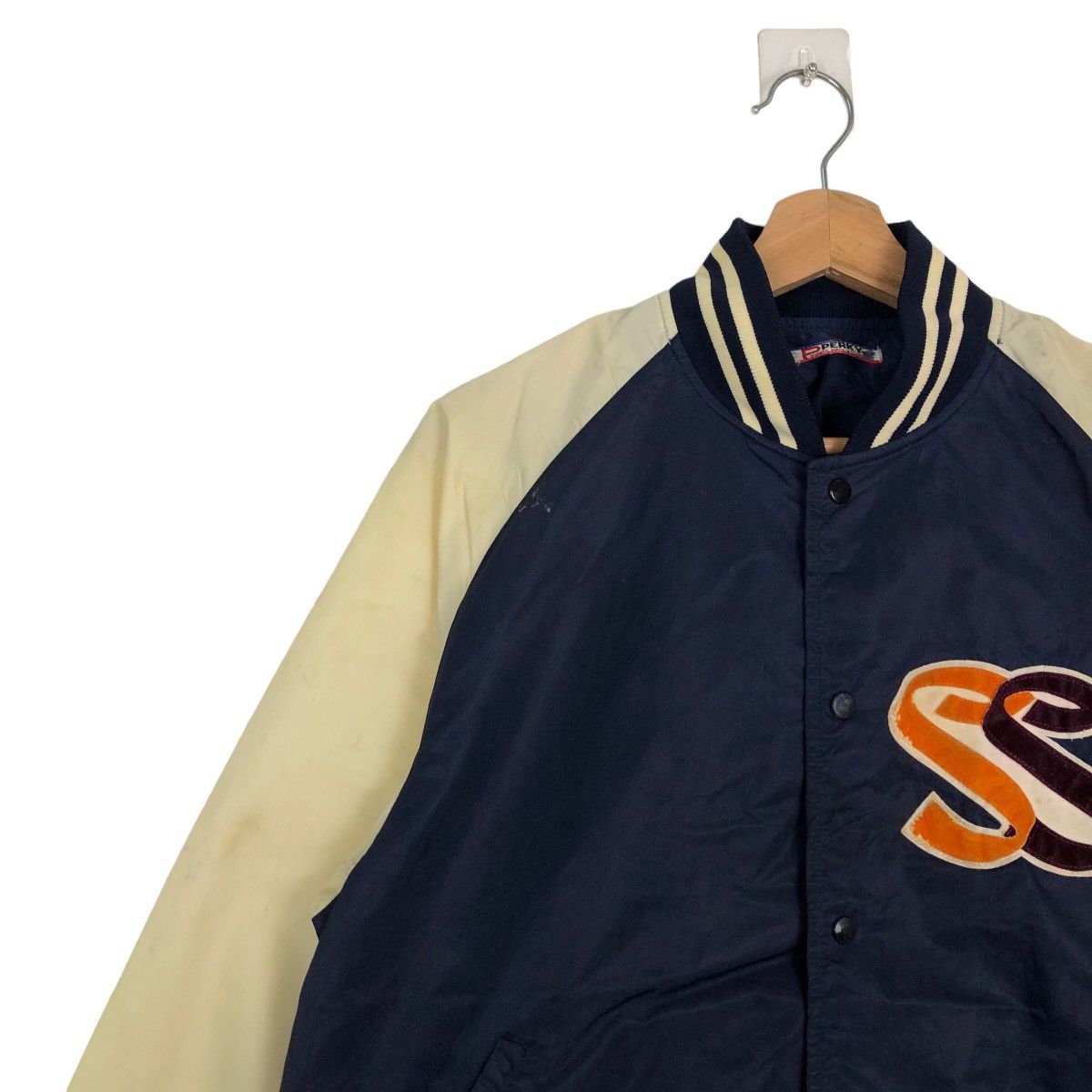 Japanese Brand VINTAGE PERKY TOKYO JAPAN BOMBER JACKET BIG LOGO Size US M / EU 48-50 / 2 - 6 Thumbnail