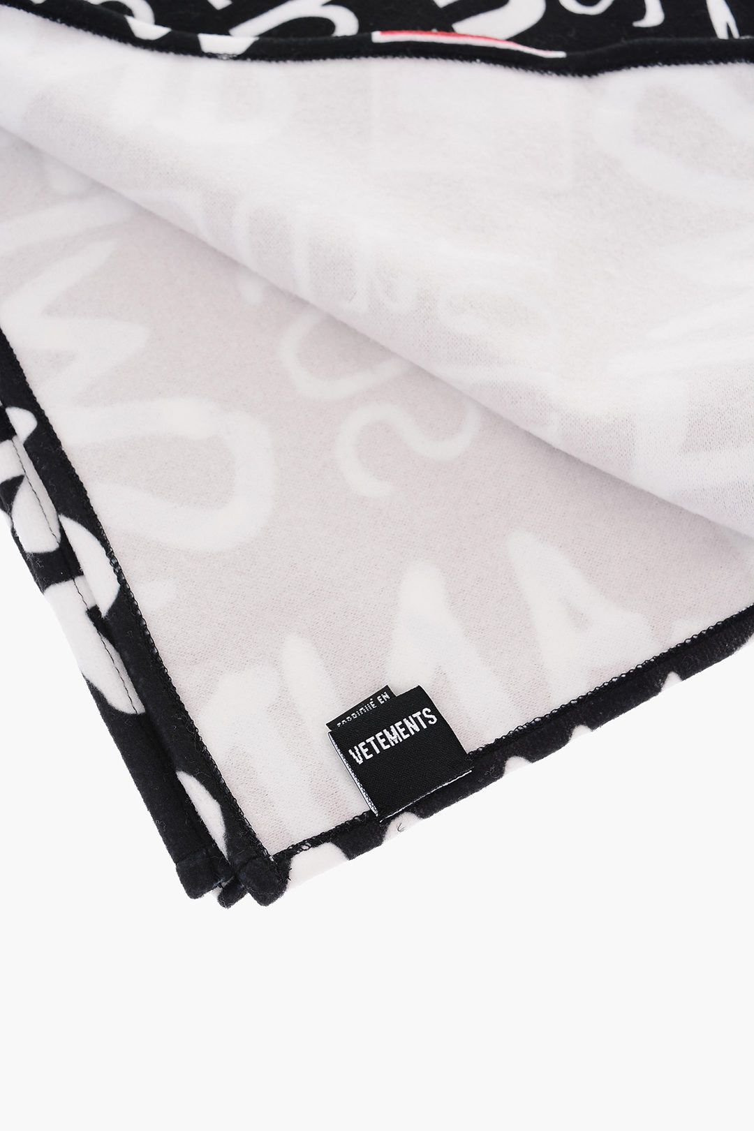 Vetements Scarves in Black Size ONE SIZE - 2 Thumbnail
