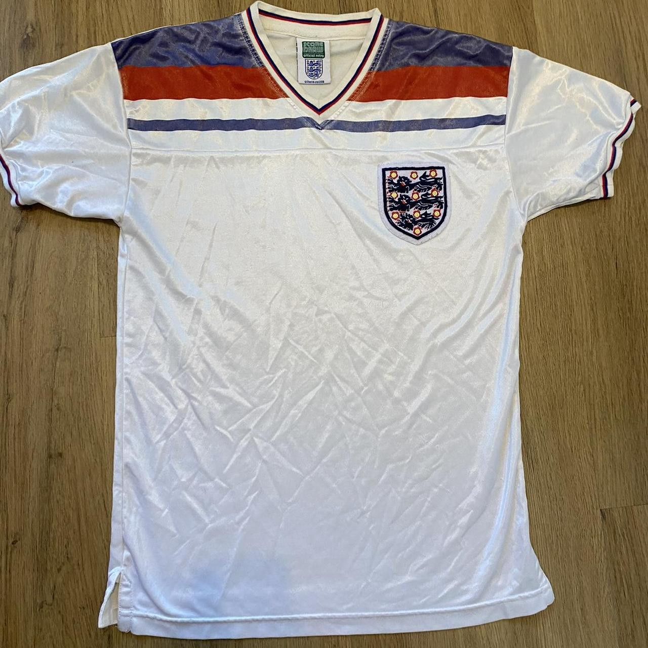 Score Draw Angleterre Rétro 1982 Coupe du Monde Domicile - | WhichOne