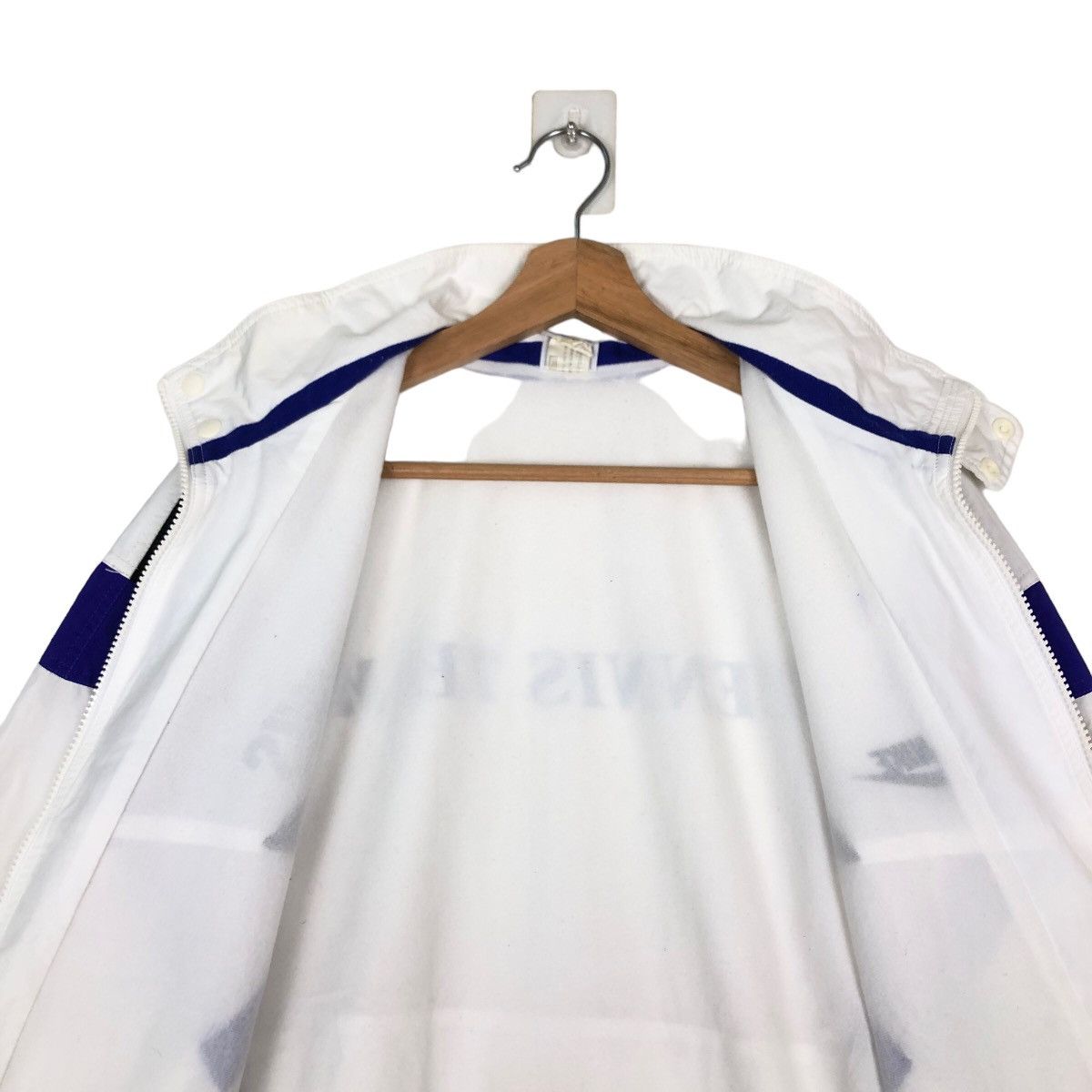 Nike VINTAGE NIKE TENNIS BIG SWOOSH COACH JACKET BOMBER DESIGN Size US XL / EU 56 / 4 - 10 Thumbnail