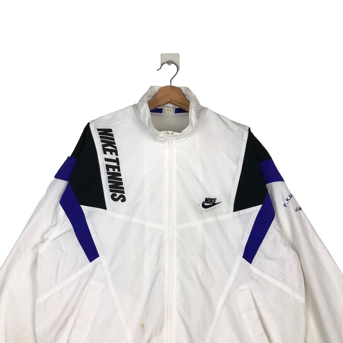 Nike VINTAGE NIKE TENNIS BIG SWOOSH COACH JACKET BOMBER DESIGN Size US XL / EU 56 / 4 - 2 Thumbnail