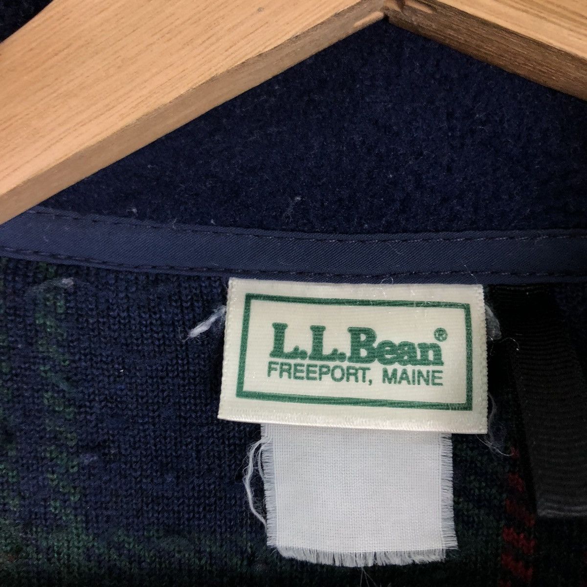 Japanese Brand VINTGE L.L.BEAN FLEECE JACKET TARTAN DESIGN Size US M / EU 48-50 / 2 - 12 Thumbnail