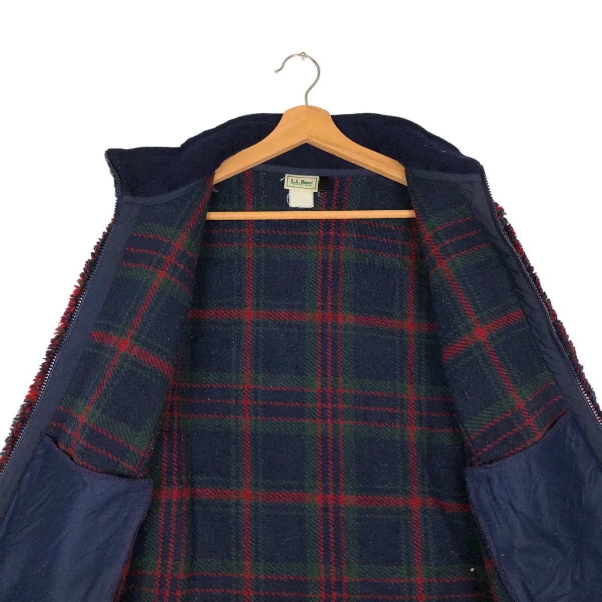Japanese Brand VINTGE L.L.BEAN FLEECE JACKET TARTAN DESIGN Size US M / EU 48-50 / 2 - 10 Thumbnail