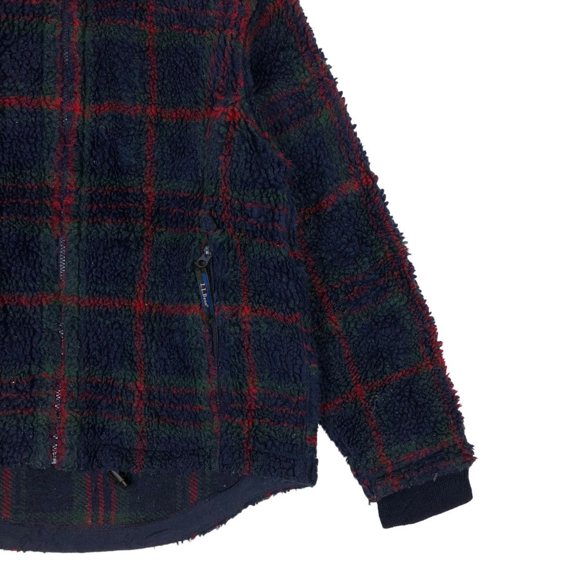 Japanese Brand VINTGE L.L.BEAN FLEECE JACKET TARTAN DESIGN Size US M / EU 48-50 / 2 - 4 Thumbnail