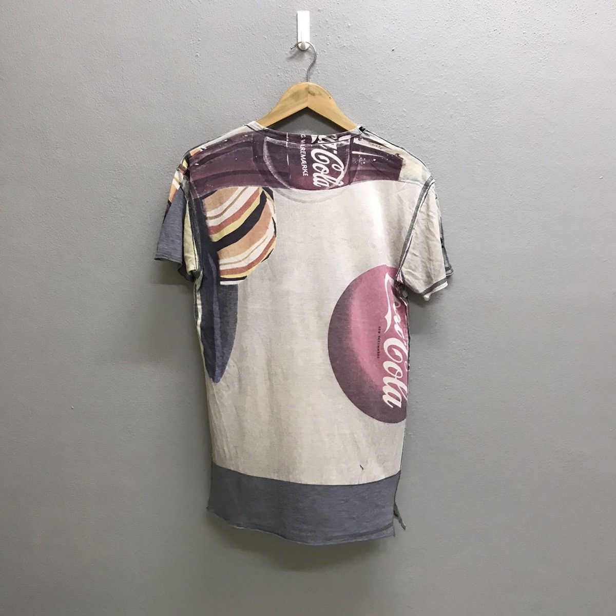 Coca Cola × Dolce & Gabbana DOLCE&GABBANA X COCA COLA FULLPRINT TSHIRT Size US S / EU 44-46 / 1 - 6 Thumbnail