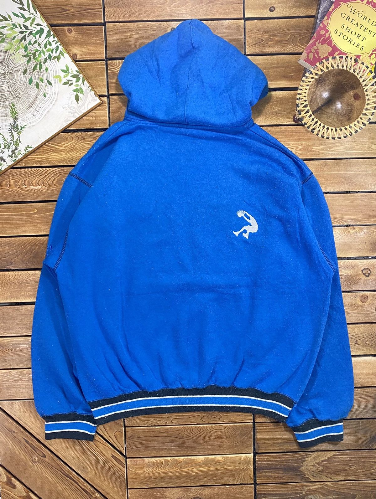 Reebok × Vintage Vintage 90s Reebok Swaq basketball Jumping Hoodie Size L Size US L / EU 52-54 / 3 - 9 Thumbnail