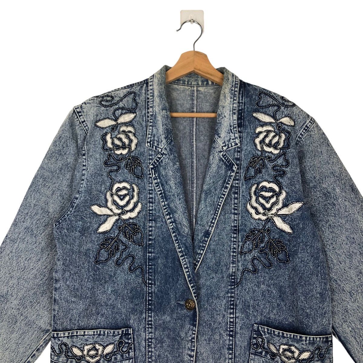 Japanese Brand VINTAGE DENIM BOMBER JACKET BIG LOGO ISSEY MIYAKE JAPAN Size US M / EU 48-50 / 2 - 2 Thumbnail