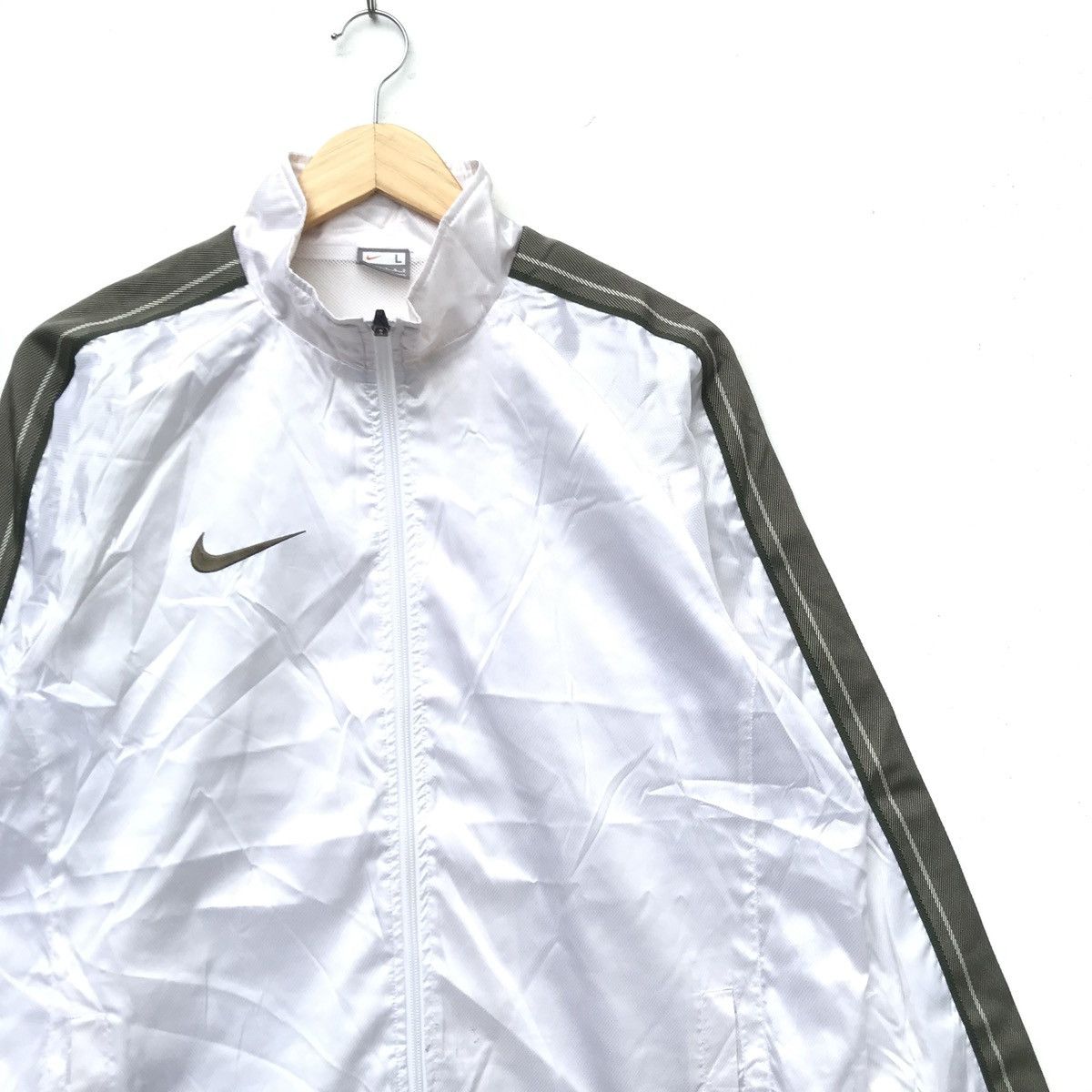 Nike × Vintage Vintage Nike Swoosh Sweatshirt Logo Spell Out Size US L / EU 52-54 / 3 - 2 Thumbnail