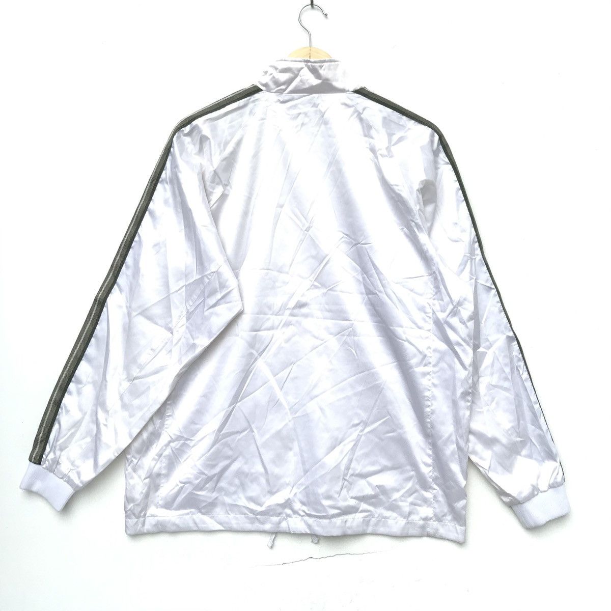 Nike × Vintage Vintage Nike Swoosh Sweatshirt Logo Spell Out Size US L / EU 52-54 / 3 - 7 Thumbnail