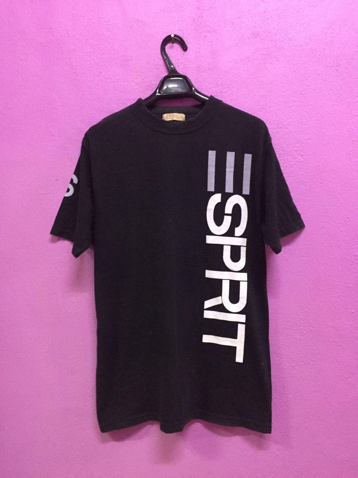 Esprit Esprit Tee Size L Size US L / EU 52-54 / 3 - 1 Thumbnail