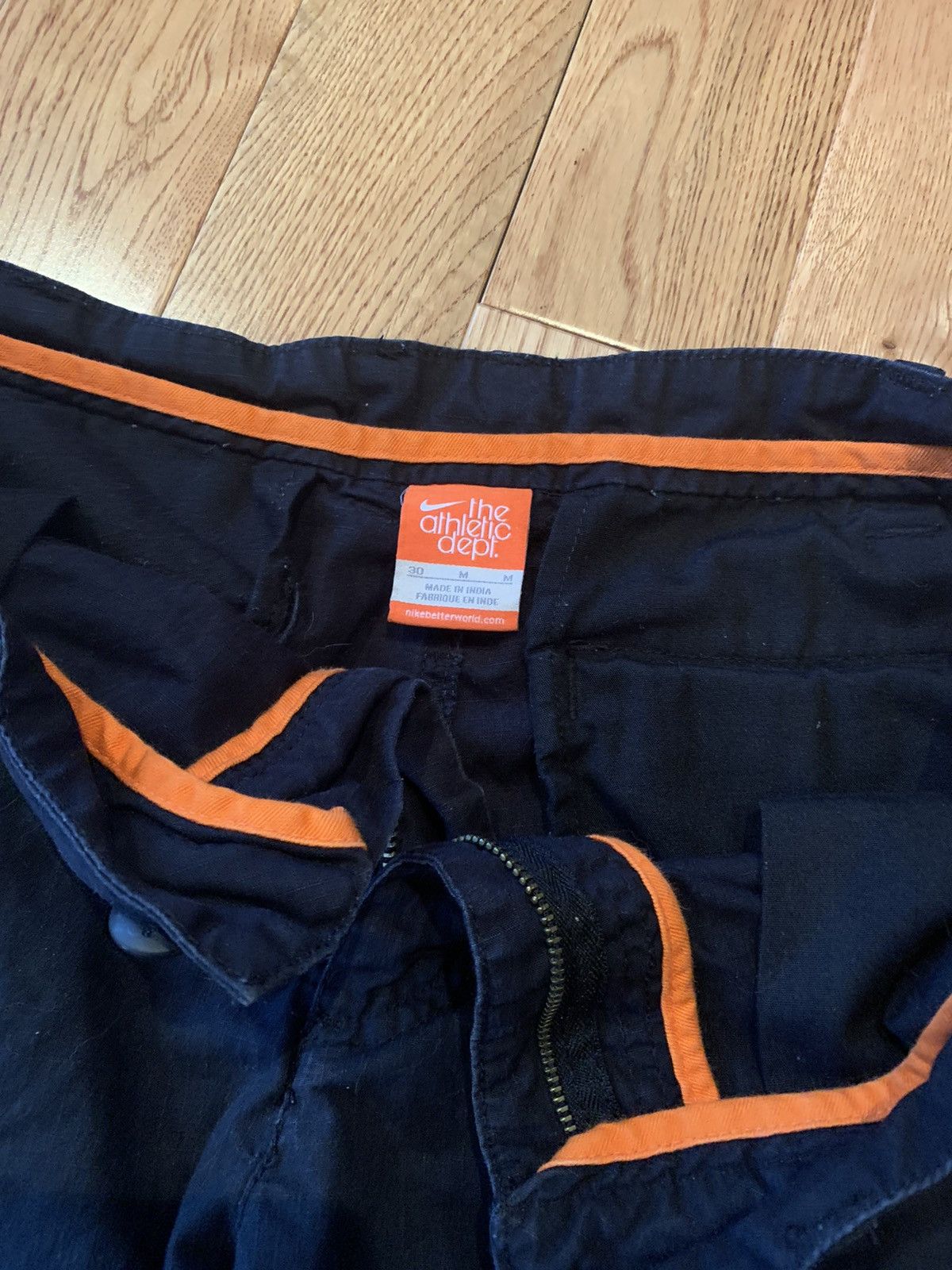 Nike Nike black cargo shorts Size US 30 / EU 46 - 3 Thumbnail