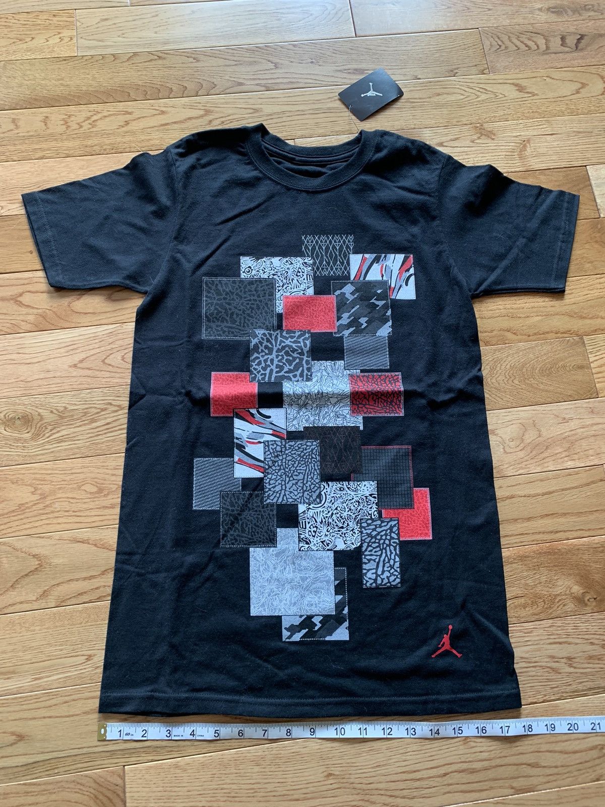 Jordan Brand × Vintage Jordan t shirt Size US S / EU 44-46 / 1 - 1 Thumbnail