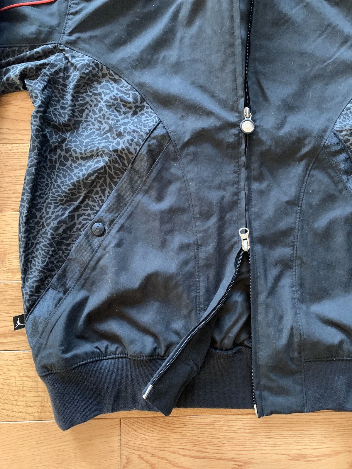 Jordan Brand Jordan black cement 3 jacket Size US S / EU 44-46 / 1 - 3 Thumbnail