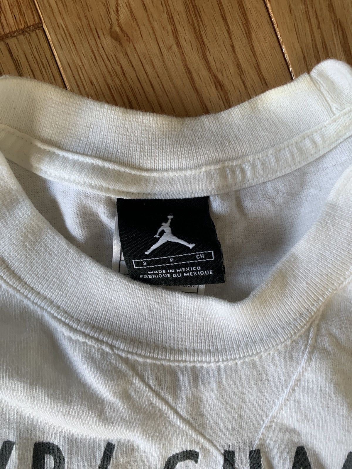 Jordan Brand × Vintage Rare Jordan x 10 t shirt Size US S / EU 44-46 / 1 - 2 Thumbnail