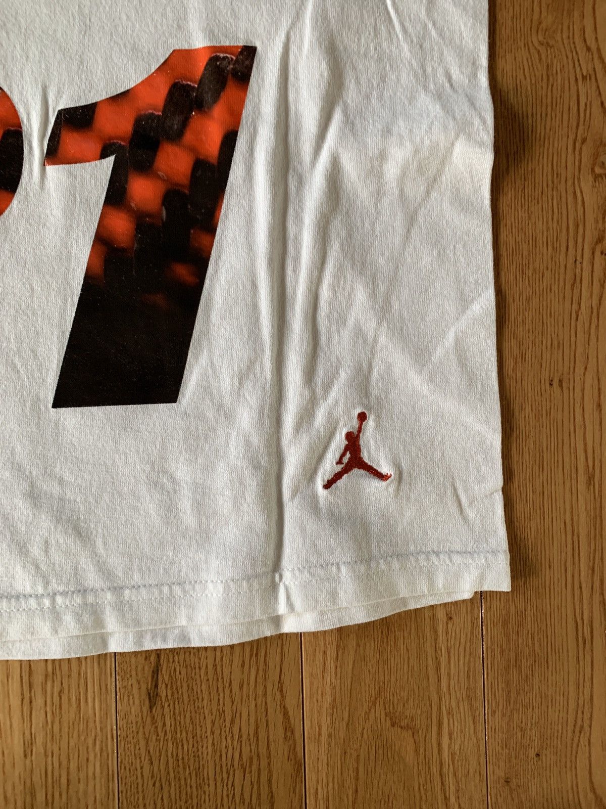 Jordan Brand × Vintage Vintage Jordan “cdp” countdown t shirt Size US S / EU 44-46 / 1 - 2 Thumbnail