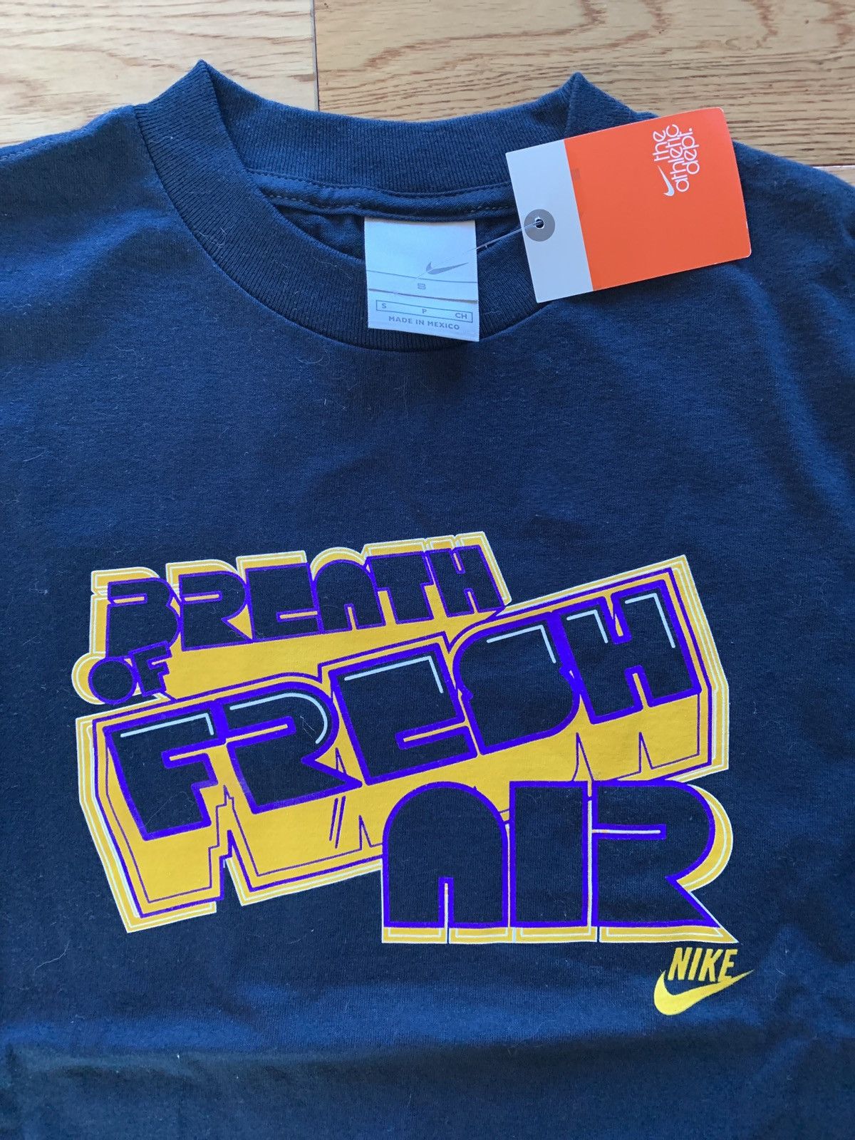 Nike × Vintage Vintage Nike breath of fresh air t shirt Size US S / EU 44-46 / 1 - 2 Thumbnail