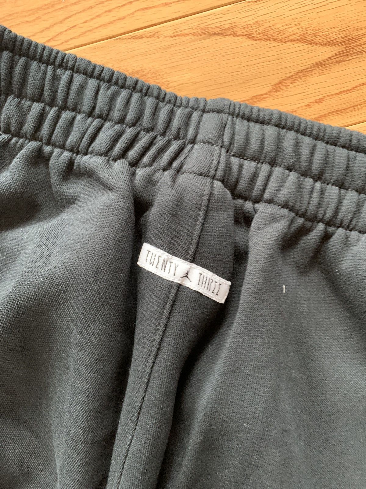 Jordan Brand Jordan brand concord 11 sweatpants Size US 31 - 3 Thumbnail
